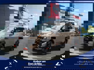 Used 2025 Nissan Rogue SV image 1
