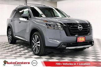 New 2025 Nissan Pathfinder Platinum image 1