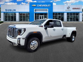 New 2025 GMC Sierra 3500 Denali w/ Denali Reserve Package image 1