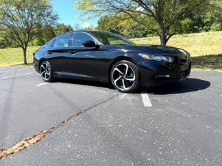 Used 2018 Honda Accord Sport image 1