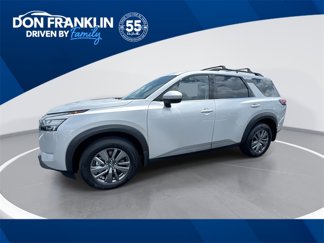 New 2025 Nissan Pathfinder SV w/ SV Premium Package image 1