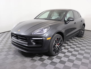 Used 2025 Porsche Macan S image 1
