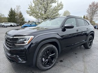 New 2025 Volkswagen Atlas Cross Sport SEL R-Line image 1
