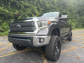 Used 2018 Toyota Tundra SR5 w/ SR5 Upgrade Package image 1