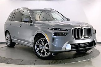 New 2025 BMW X7 xDrive40i image 1