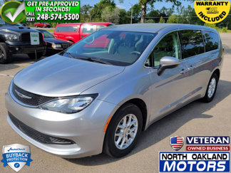 Used 2021 Chrysler Voyager LX image 1
