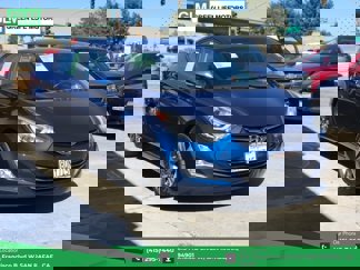 Used 2016 Hyundai Elantra Limited image 1