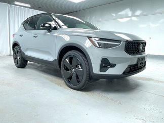 New 2026 Volvo XC40 B5 Ultra w/ Climate Package video 1