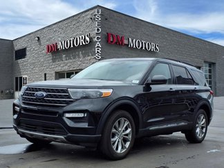 Used 2023 Ford Explorer XLT w/ Equipment Group 202A image 1