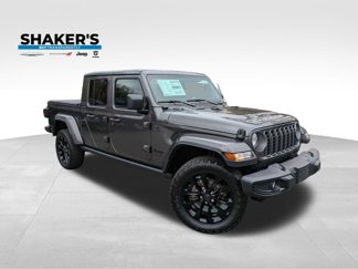 New 2025 Jeep Gladiator Sport image 1