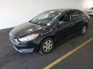 Used 2018 Ford Focus S image 1