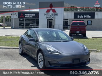 Used 2022 Tesla Model 3 Standard Range image 1