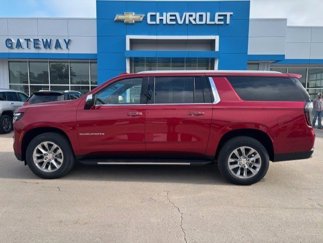 New 2025 Chevrolet Suburban Premier image 1