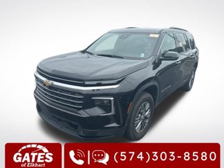 Used 2025 Chevrolet Traverse LT image 1