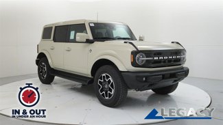 New 2025 Ford Bronco Outer Banks image 1