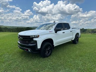 Used 2021 Chevrolet Silverado 1500 LT Trail Boss w/ Convenience Package II image 1