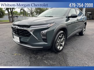 Used 2025 Chevrolet Trax LT w/ Driver Confidence Package image 1