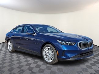 New 2025 BMW 530i xDrive w/ Premium Package image 1