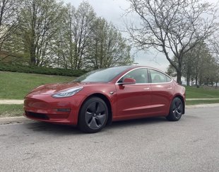 Used 2020 Tesla Model 3 Long Range image 1