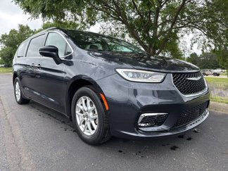 Used 2021 Chrysler Pacifica Touring-L w/ Uconnect Theater Family Group image 1