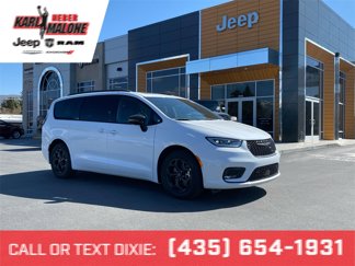 New 2025 Chrysler Pacifica Select image 1