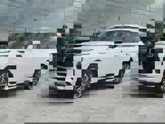 New 2025 INFINITI QX80 Luxe image 1