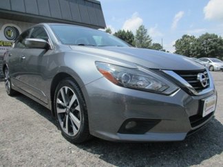 Used 2017 Nissan Altima 2.5 SR image 1
