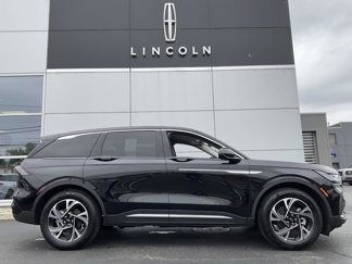 New 2025 Lincoln Nautilus Premier image 1