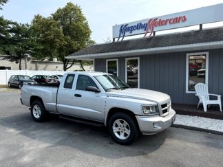 Used 2011 Dodge Dakota Big Horn image 1