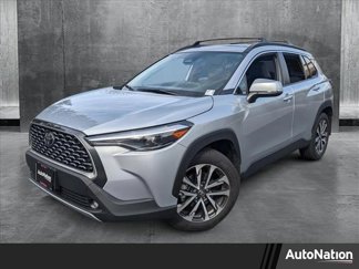 Used 2024 Toyota Corolla Cross XLE image 1