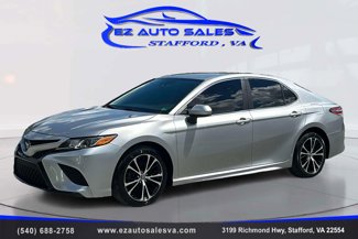 Used 2020 Toyota Camry SE image 1