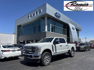 New 2025 Ford F350 4x4 Crew Cab Super Duty image 1