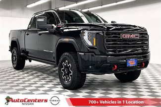 Used 2025 GMC Sierra 2500 AT4X image 1