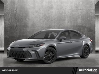 Used 2025 Toyota Camry LE image 1