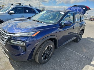 Used 2025 Nissan Rogue SV image 1