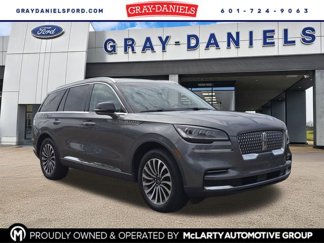Certified 2023 Lincoln Aviator Reserve image 1