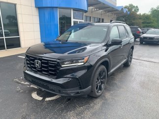 New 2025 Honda Pilot Black Edition image 1