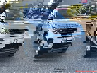 Used 2018 Land Rover Discovery Sport SE image 1