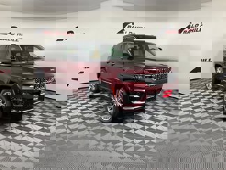 New 2025 Jeep Grand Cherokee Summit image 1