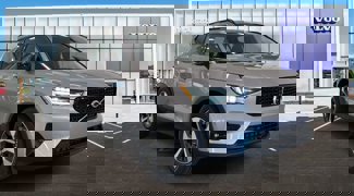 New 2026 Volvo XC40 B5 Plus image 1
