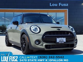 Used 2020 MINI Cooper S image 1
