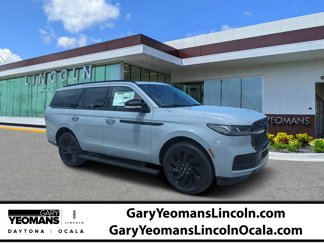 New 2025 Lincoln Navigator Reserve w/ Jet Appearance Package image 1