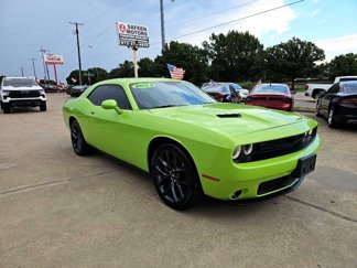Used 2023 Dodge Challenger SXT w/ Blacktop Package image 1