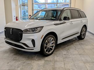 New 2025 Lincoln Aviator AWD w/ Equipment Group 101A image 1
