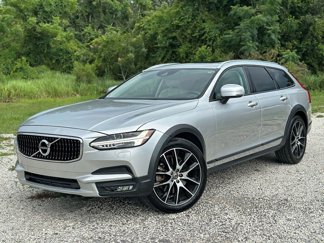 Used 2018 Volvo V90 T6 Cross Country w/ Protection Package image 1