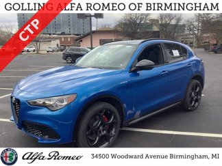 New 2025 Alfa Romeo Stelvio Sprint image 1