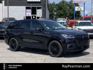 New 2025 Lincoln Aviator Reserve w/ Jet Appearance Package image 1