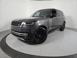 New 2025 Land Rover Range Rover Long Wheelbase SE image 1