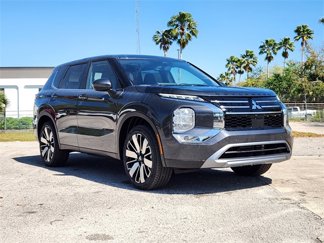 New 2025 Mitsubishi Outlander SE image 1