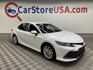 Used 2024 Toyota Camry LE image 1